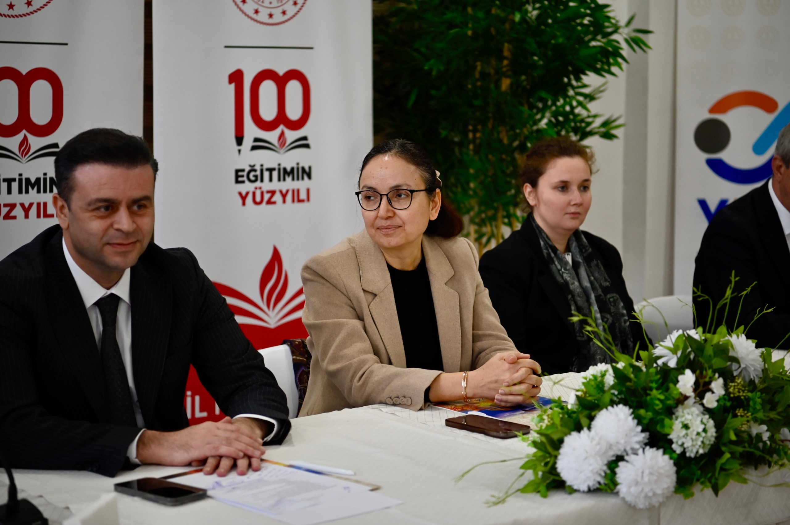 Yalova’da Mesleki Eğitim İş Birliği Protokolü Kapsamında Değerlendirme Toplantısı Gerçekleştirildİ